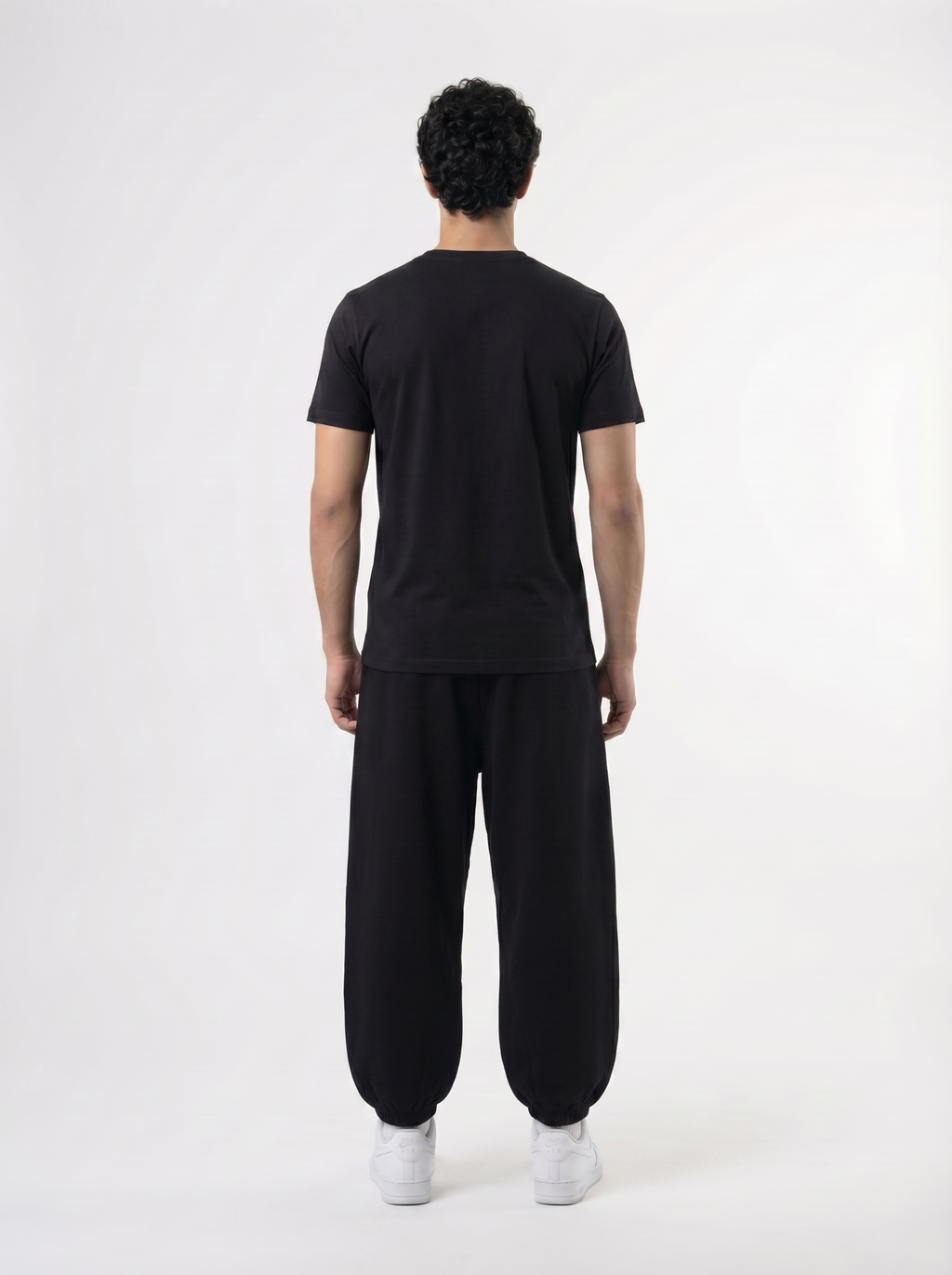REGULAR TEE BLACK