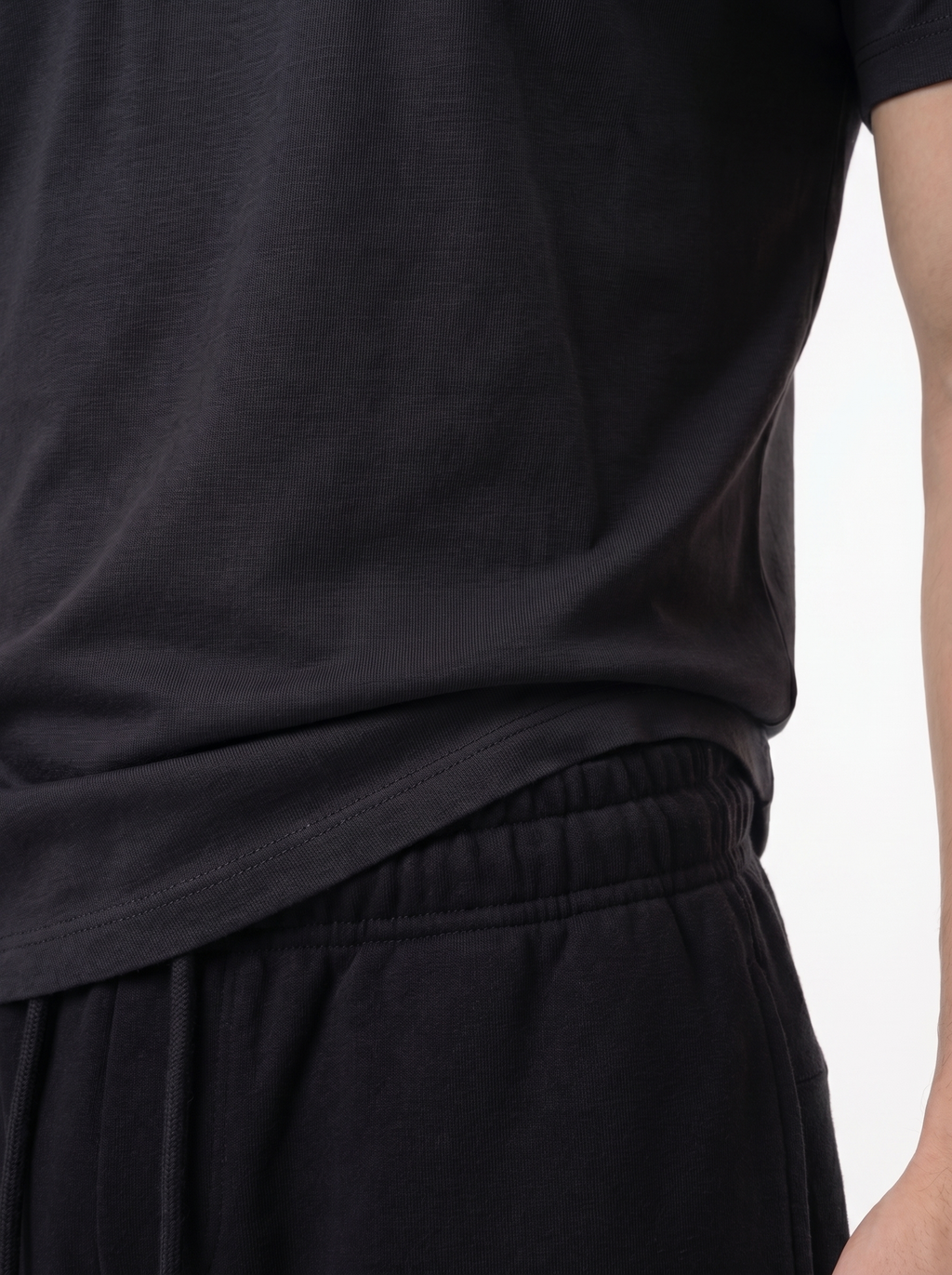 REGULAR TEE BLACK