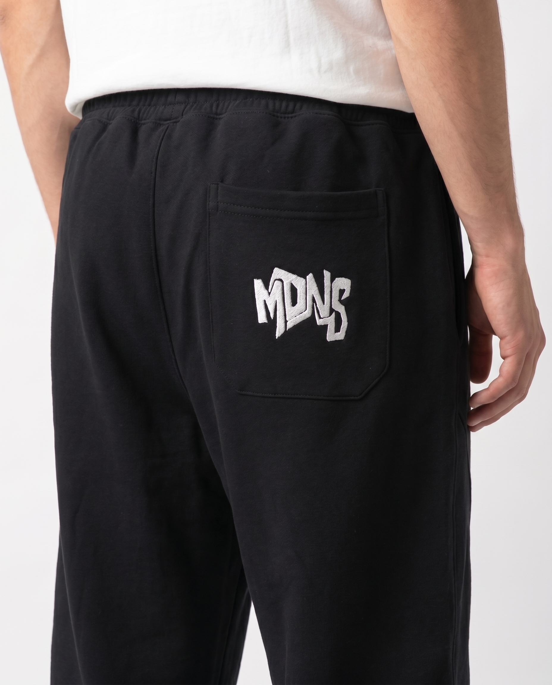 MADNESS BAGGY PANTS BLACK